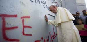 Pope Francis at Bthlehem barrier