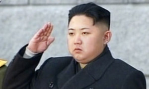 Kim-Jong-un-salutes-durin-007