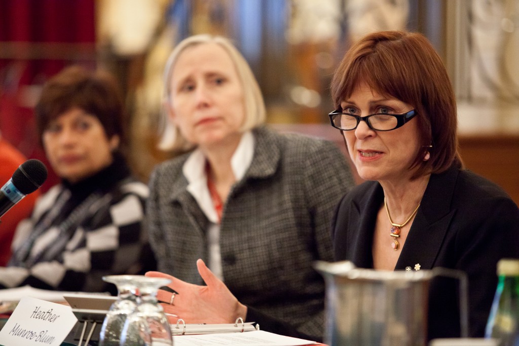 Munroe-Blum chairing a meeting of the Principal’s Task Force on Diversity, Excellence and Community Engagement (Photo: Adam Scotti)