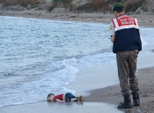 drowned refugee boy