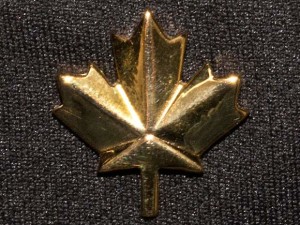 maple leaf insignia-1